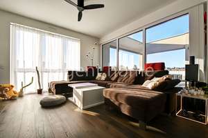 MÖBLIERT - PENTHOUSE IN REUTLINGEN - Tolle Wohnung mit Balkon – Die vollständige Adresse der Immobilie erhältst du vom Anbieter., 72760 Reutlingen-Mitte, Reutlingen – Vorschaubild 2