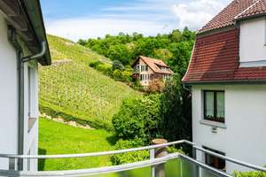3,5 Zimmerwohnung mit Blick in die Weinberge - stadtnah und doch im Grünen - – Die vollständige Adresse der Immobilie erhältst du vom Anbieter., 70329 Obertürkheim (Ortsteil), Stuttgart – Vorschaubild 4