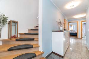 Viel Platz für mehrere Generationen – Doppelhaushälfte mit zwei Wohneinheiten in Freimann – Die vollständige Adresse der Immobilie erhältst du vom Anbieter., 80939 Freimann, München – Vorschaubild 27
