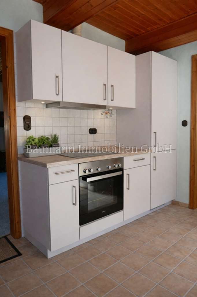 Immobilie in Hemmoor - Seltene Gelegenheit! EFH mit großem Garten & Entwicklungspotenzial in Hemmoor – ohne Provision! - Bild 3