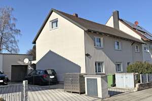 Ein Haus zwei Wohnung und ein großes Grundstück  – Die vollständige Adresse der Immobilie erhältst du vom Anbieter., 93057 Konradsiedlung-Wutzlhofen, Regensburg – Vorschaubild 15