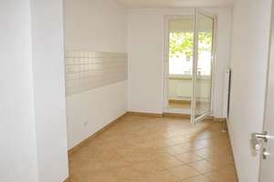 **TOLLE 3-RWG IN RUHIGER LAGE**mit Tageslichtbad, Balkon und Loggia ** WE 05** – Luckaer Straße 4, 4229 Kleinzschocher, Leipzig – Vorschaubild 10