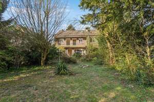 Property thumbnail 11