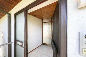 Split-Level-Architektur trifft Wohnkomfort – 
gepflegtes RMH mit Garage – Die vollständige Adresse der Immobilie erhältst du vom Anbieter., 89075 Eselsberg, Ulm – Vorschaubild 3