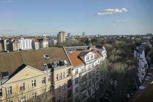 Seltene Altbauwohnung am Lietzensee mit ca. 4 m Deckenhöhe und zwei Westbalkonen – Die vollständige Adresse der Immobilie erhältst du vom Anbieter., 14057 Charlottenburg, Berlin – Vorschaubild 7