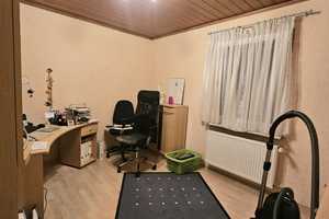 **Top saniertes  Wohnhaus mit gr. Garage auf herrlich sonnigem Grundstück!!**Preis VB.** – Ostalbkreis – Vorschaubild 8