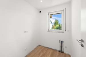 Charmante 1-Zimmer-Wohnung mit großem Sonnenbalkon in schöner Lage von Fürth-Burgfarrnbach – Würzburgerstraße 574b, 90768 Atzenhof, Burgfarrnbach, Fürth – Vorschaubild 5