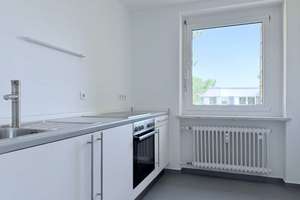 Modernisierte 2-Zimmer-Dachgeschosswohnung in München-Obersendling – Die vollständige Adresse der Immobilie erhältst du vom Anbieter., 81379 Obersendling, München – Vorschaubild 9
