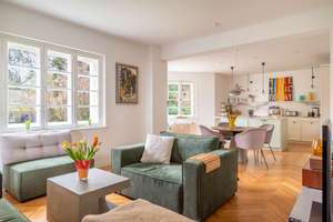 🍀 Familien Traum in Grüner Oase - hochwertig sanierte 6 Zimmer Wohnung mit Privat Garten – Die vollständige Adresse der Immobilie erhältst du vom Anbieter., 14129 Nikolassee, Berlin – Vorschaubild 2