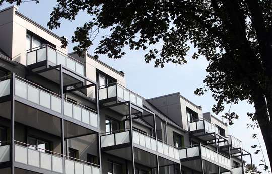 hwg+ Umfangreich modernisierte Balkonwohnung in direkter Ruhrnähe