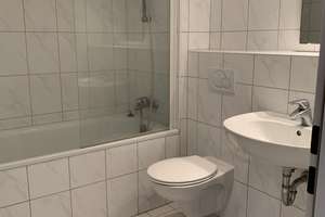 Gepflegte, lichtdurchflutete Wohnung mit Sonnenbalkon und Einbauküche in bester Lage – Irmintrudisstraße 9, 53111 Bonn-Castell, Bonn – Vorschaubild 10