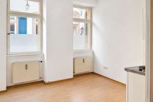 Im Herzen der Heidelberger Altstadt: 1 Zimmer Apartment für Studenten