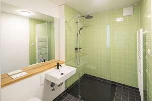 Property thumbnail 6