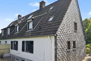 Familienglück auf ca. 754 m² Grundstück – Charmante Doppelhaushälfte mit großem Garten in Essen – Die vollständige Adresse der Immobilie erhältst du vom Anbieter., 45359 Schönebeck, Essen – Vorschaubild 3