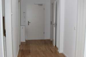 lichtdurchflutete DG-Wohnung inkl. 2 Terrassen – Petersburger Straße 39, 10249 Friedrichshain, Berlin – Vorschaubild 4
