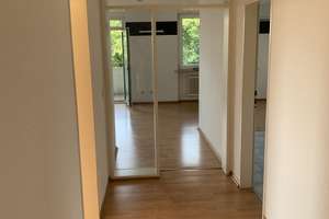 Richtig sonnige 3-Zimmerwohnung mit großem Balkon und Aufzug in BS-Watenbüttel – Die vollständige Adresse der Immobilie erhältst du vom Anbieter., 38112 Lehndorf-Watenbüttel, Braunschweig – Vorschaubild 2