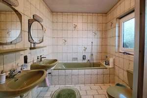 Massiv gebautes ZFH mit flexiblen Möglichkeiten! Modernisierungsbedarf. – Die vollständige Adresse der Immobilie erhältst du vom Anbieter., 65205 Nordenstadt, Wiesbaden – Vorschaubild 11