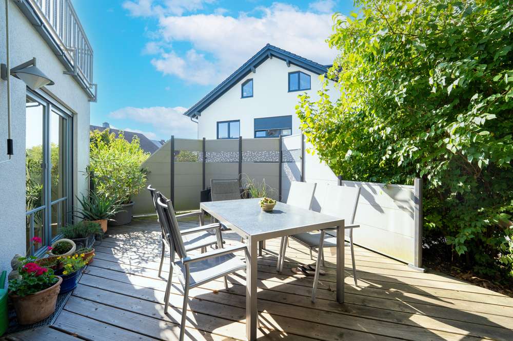 Immobilie in Weisel - ***Raumvielfalt und Gartenidylle*** - Bild 0