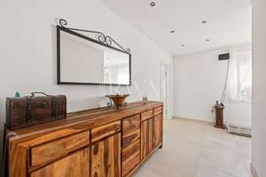 Hochwertig renovierte 5,5-Zimmer-Wohnung mit Balkon in grüner Umgebung (Stuttgart-Zuffenhausen) – 70439 Zuffenhausen-Frauensteg, Stuttgart – Vorschaubild 8
