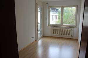 Helle 4 Zimmer Erdgeschosswohnung – Hindenburgstr. 28, 72762 Reutlingen-Mitte, Reutlingen – Vorschaubild 4