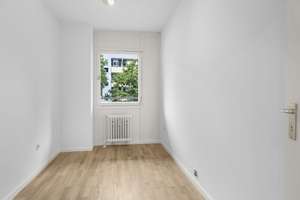 ROGERS: Helle Wohnung mit perfektem Grundriss und Westbalkon in ruhiger Lage – Die vollständige Adresse der Immobilie erhältst du vom Anbieter., 81825 Josephsburg, München – Vorschaubild 10
