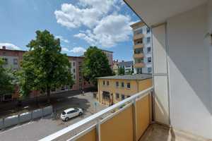*Einziehen und kreativ werden* – Goldschmiedebrücke 15, 39104 Magdeburg – Vorschaubild 4