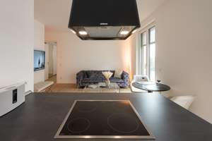 Exklusive 2-Zimmer-Wohnung mit Spreeblick und zwei Westbalkonen – Die vollständige Adresse der Immobilie erhältst du vom Anbieter., 10243 Friedrichshain, Berlin – Vorschaubild 7