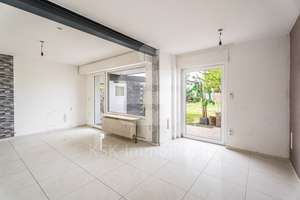 Reihenendhaus mit sonnigem Garten und viel Platz! – Die vollständige Adresse der Immobilie erhältst du vom Anbieter., 50769 Seeberg, Köln – Vorschaubild 4