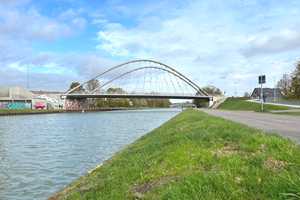 Wintergarten/Loggia Richtung Sonne. Paradiesisch wohnen am Kanal. – Mauritz-Ost, Münster, 48155 Münster – Vorschaubild 2