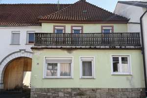 Ein-/Zweifamilienhaus mit Balkon und Nebengebäude in Helmstadt – Die vollständige Adresse der Immobilie erhältst du vom Anbieter., 97264 Helmstadt – Vorschaubild 21