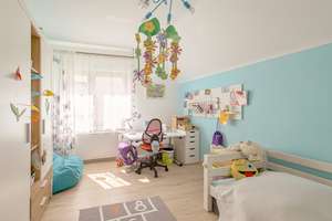 Viel Platz für die ganze Familie! Modernisiertes 1-2 Familienhaus in toller Waldrandlage – Die vollständige Adresse der Immobilie erhältst du vom Anbieter., 76275 Ettlingen – Vorschaubild 9