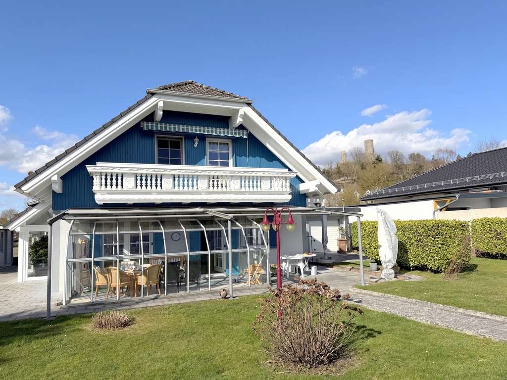 Immobilie in Merenberg - Sehr gepflegtes Einfamilienhaus in bester Lage von Merenberg im Landkreis Limburg Weilburg - Bild 1