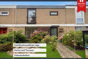 Reihenmittelhaus || Vier Zimmer || Zwei eigene Garagen || Gartenhaus