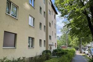 Bezugsfrei im Grünen mit Balkon und zentral in Lankwitz - Provisionsfrei – Schulstr. 7, 12247 Lankwitz, Berlin – Vorschaubild 4