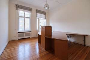 Property thumbnail 8