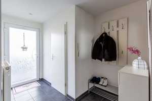 Modern und doch erschwinglich - Reihenmittelhaus in Oberensingen – Esslingen (Kreis) – Vorschaubild 7