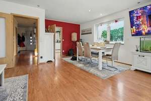 Neuer Preis! Doppelhaushälfte in Geseke-Langeneicke mit Garten, Terrasse sowie Büro und Hobbyraum – Die vollständige Adresse der Immobilie erhältst du vom Anbieter., 59590 Geseke – Vorschaubild 3