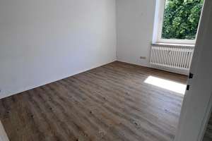 Großzügige Raumgestaltung in schöner Lage – Henkelsstraße 1, 42389 Langerfeld-Beyenburg, Wuppertal – Vorschaubild 4