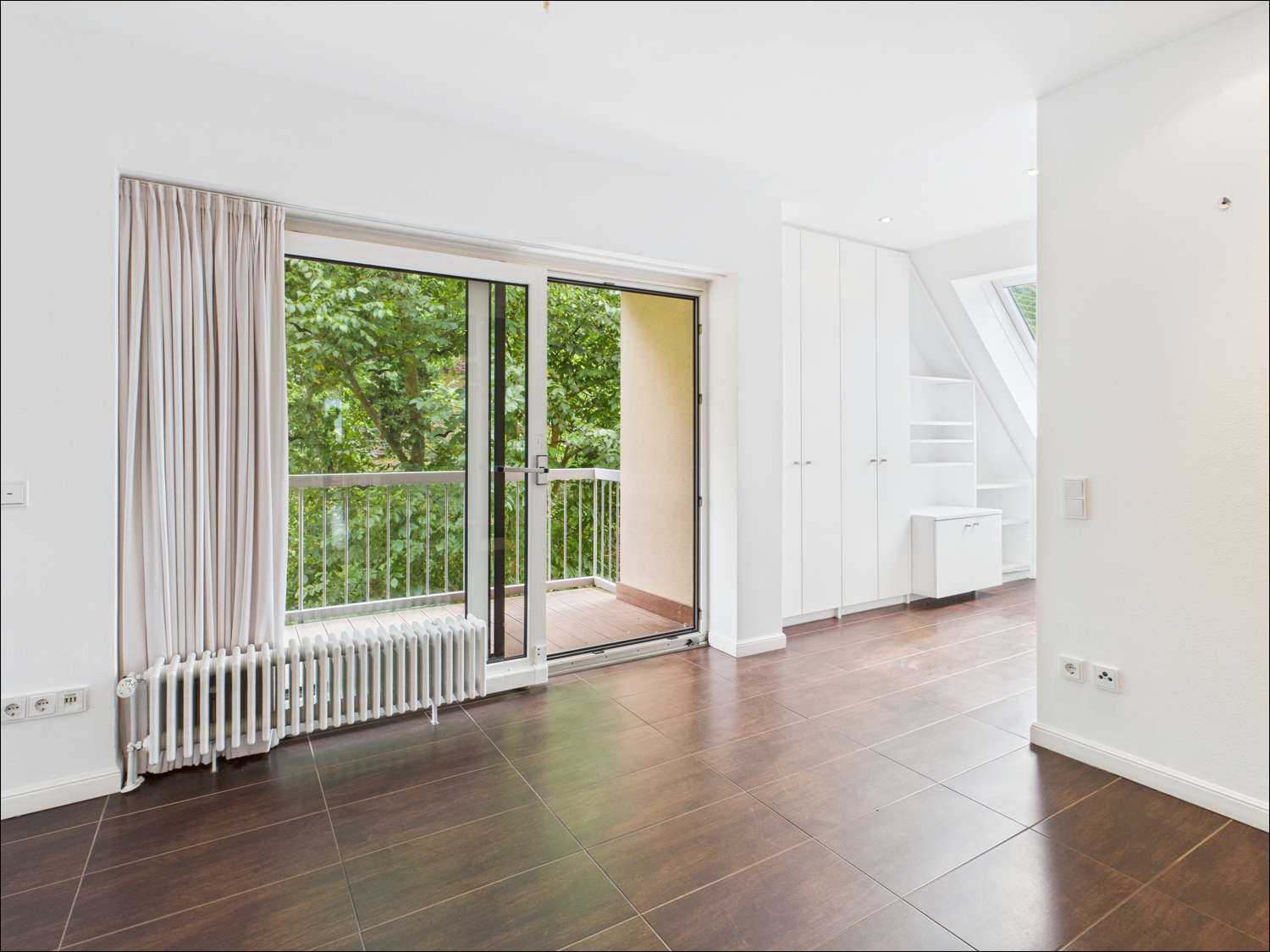 Immobilie in Klingenberg am Main - Maisonette mit Weinbergblick – Wohnträume über zwei Etagen - Bild 0