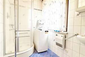 Doppelhaushälfte mit 3 Garagen, Wintergarten, Balkon und kleinem Garten! In guter Lage, Stadtteil Gl – Die vollständige Adresse der Immobilie erhältst du vom Anbieter., 95447 Glocke/Saas, Bayreuth – Vorschaubild 7