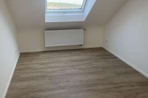 Wohnen mit Weitblick über die Weinberge – Die vollständige Adresse der Immobilie erhältst du vom Anbieter., 70619 Sillenbuch (Ortsteil), Stuttgart – Vorschaubild 12