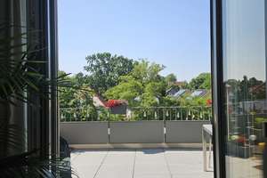 Exklusive 4-Zimmer Wohnung in Berlin-Altglienicke (Treptow)