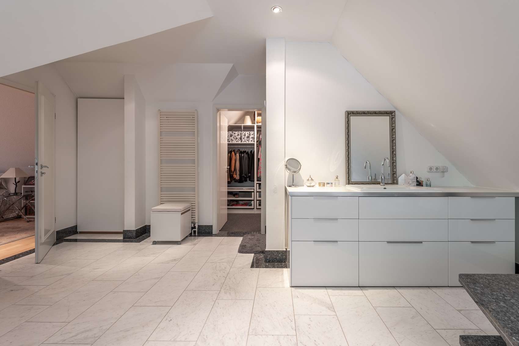 Immobilie in Rullstorf - Modernes und ruhiges Wohnen in schöner Waldrandlage - Bild 2