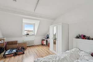 Charmante 1-Zimmer-Dachgeschosswohnung in zentraler Lage Düsseldorfs – Die vollständige Adresse der Immobilie erhältst du vom Anbieter., 40227 Oberbilk, Düsseldorf – Vorschaubild 5
