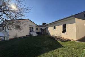 Großzügiges Wohnhaus mit 2 zusätzlichen ELW  in ruhiger Lage von Hünstetten-Kesselbach! – Rheingau-Taunus-Kreis – Vorschaubild 3