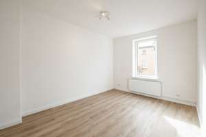 Helle 2 Zimmer-Wohnung mit neuer Einbauküche 
* Sonnen-Balkon * WG-geeignet * 
34 qm Nutzfläche – 23554 Sankt Lorenz Nord, Lübeck – Vorschaubild 6
