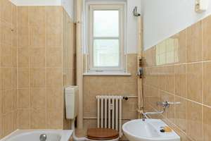 Helle 3-Zi-Altbauwohnung mit Wintergarten in Schöneberg mit viel Potenzial – Rubensstrasse 27, 12159 Schöneberg, Berlin – Vorschaubild 7