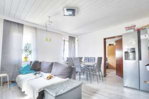 Wohnen mit Charme – Zweifamilienhaus mit ausgebautem Dachgeschoss – Die vollständige Adresse der Immobilie erhältst du vom Anbieter., 74080 Böckingen, Heilbronn – Vorschaubild 12