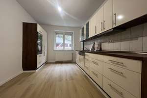 Renovierte 55 m² Erdgeschosswohnung mit Garten – Die vollständige Adresse der Immobilie erhältst du vom Anbieter., 45257 Kupferdreh, Essen – Vorschaubild 1