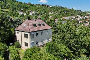 Süd: Wohnen mit Weitblick – Charmantes Zweifamilienhaus mit großem Garten in begehrter Halbhöhenlage – Die vollständige Adresse der Immobilie erhältst du vom Anbieter., 70199 Südheim, Stuttgart – Vorschaubild 2